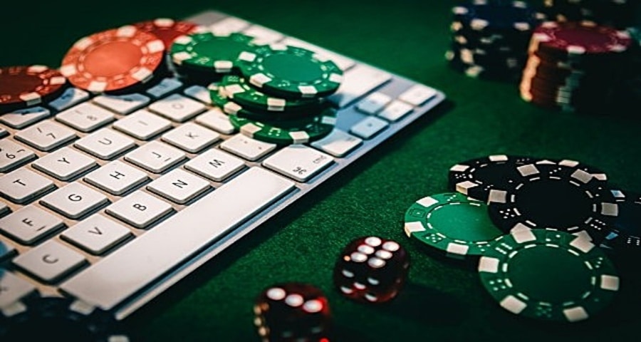 วิธีใช้สูตรการเดิมพันแบบคงที่เพื่อเพิ่มโอกาสในการชนะที่ Baccarat ยูวิน
